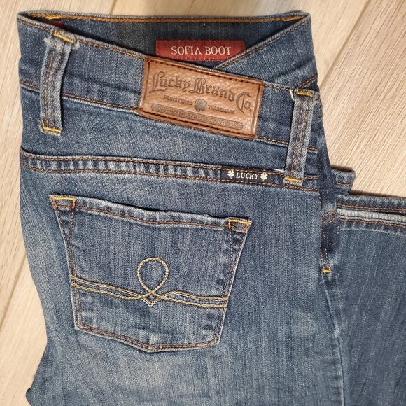 Lucky brand 'Sophia boot cut' - Picture 1 of 4